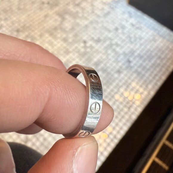 Cartier White Gold LOVE Small Model 1 Diamond Ring - Picture 12 of 15